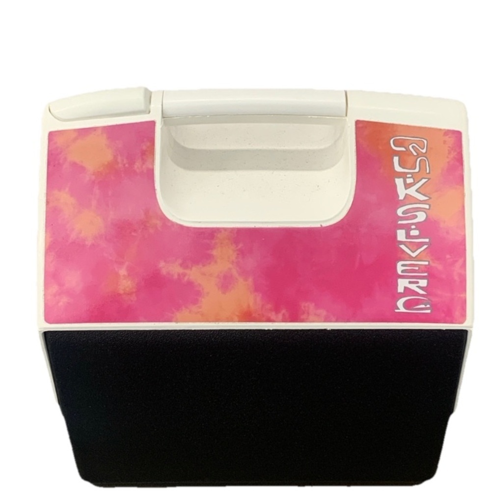 Quiksilver 7 Qt Cooler Igloo Playmate Tie Dye Pink Limited Edition NWT
